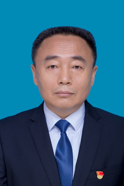 侯總.jpg undefined